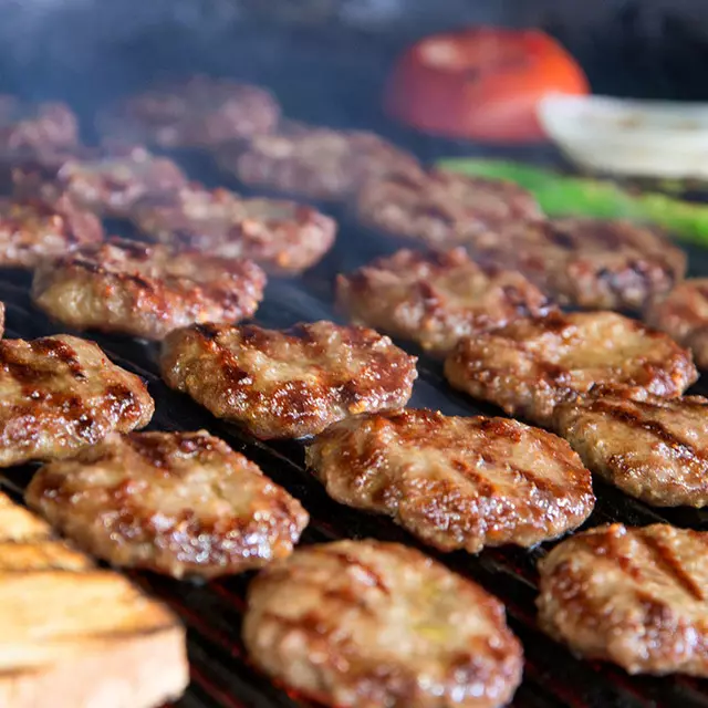 Mangal Köfte